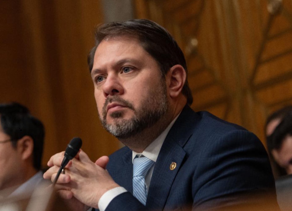 Senator Gallego Meets with Family of Detained Peoria Restaurant Owner Facing Deportation