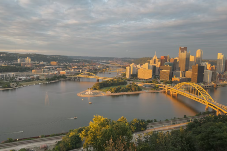 Showers and Thunderstorms Predicted Across Pittsburgh Region, Umbrellas Recommended
