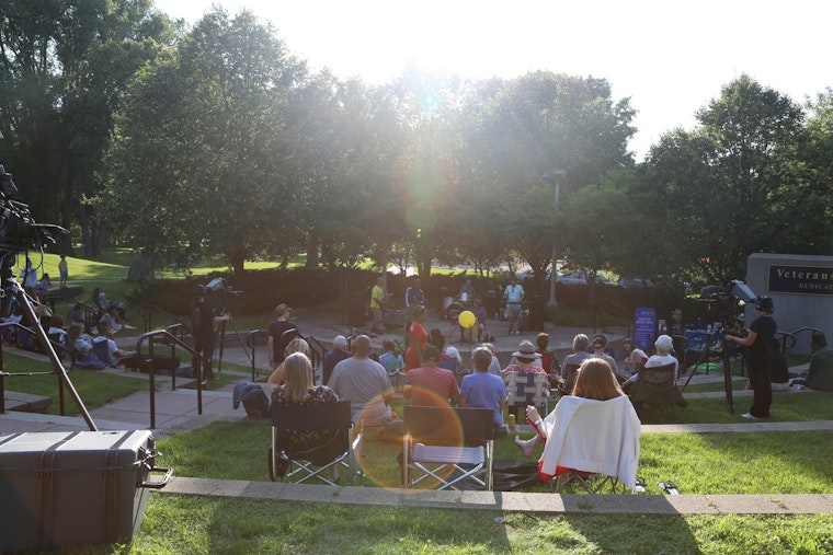 St. Louis Park's Veteran's Memorial Amphitheater Hosts Week of Live Music for All Ages