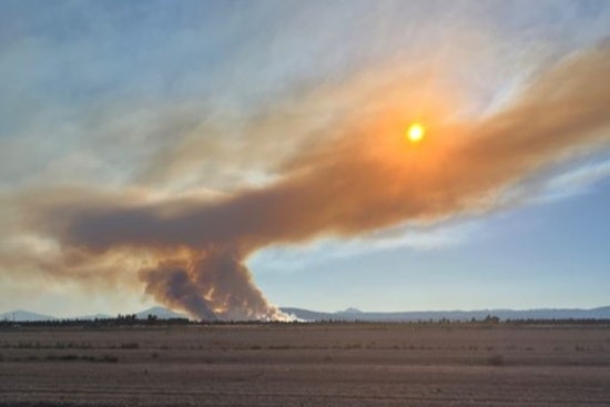 State Fire Marshal Mobilizes Resources as 'Flat Fire' Worsens in Jefferson County, Oregon, Evacuations Underway