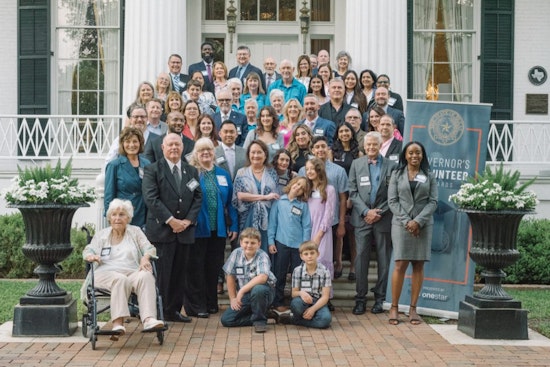 State of Texas Calls for Nominations for the 42nd Annual Governor's Volunteer Awards