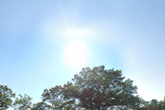 Sunny Skies Ahead as NYC Experiences Pleasant Weather While Summer Nears Its End