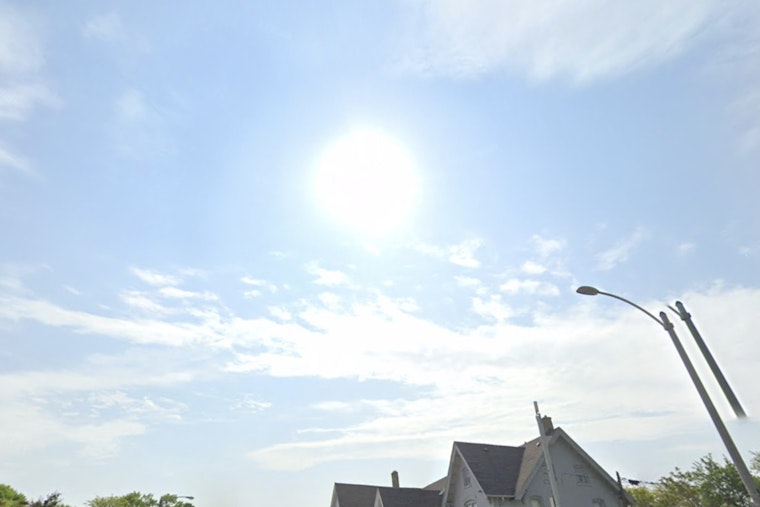 Sunny Skies and Warm Temperatures Gracing Milwaukee Today, Rain and Thunderstorms to Follow Tonight