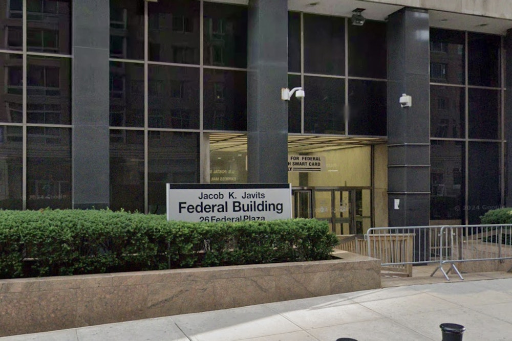 Suspicious White Powder at Manhattan’s 26 Federal Plaza Prompts Evacuation as Substance Identified Non-Hazardous
