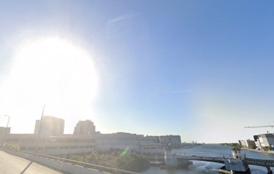 Tampa Bay Area Under Heat Advisory with Index Values Up to 109 Degrees, Residents Urged to Take Precautions
