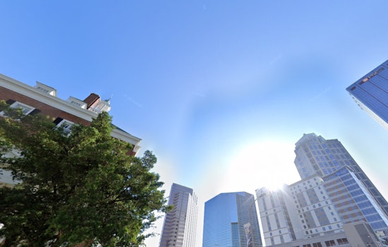 Tampa Braces for Sweltering Heat Wave and Thunderstorms, Advises Vigilance and Hydration