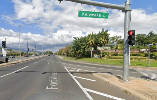 Teen in Critical Condition After Dirt Bike-Vehicle Collision in Ewa Beach, Causes Traffic Disruption