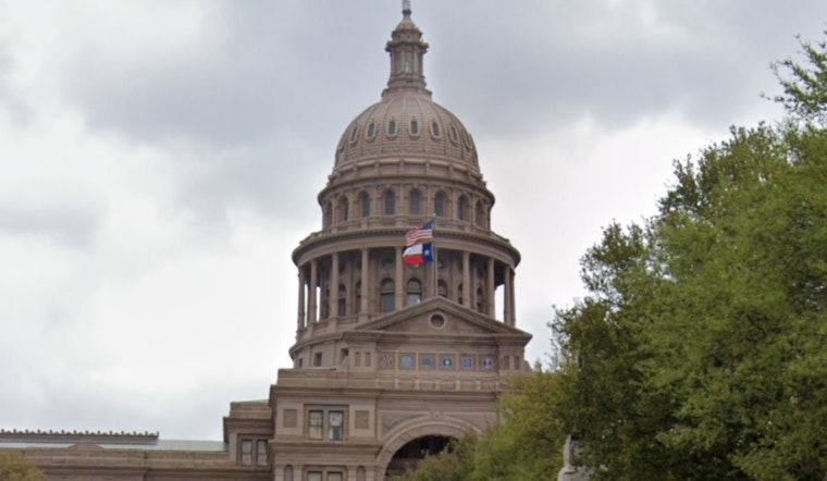 Texas Democrats in Illinois Evacuated Due to Bomb Threat Amid Redistricting Standoff