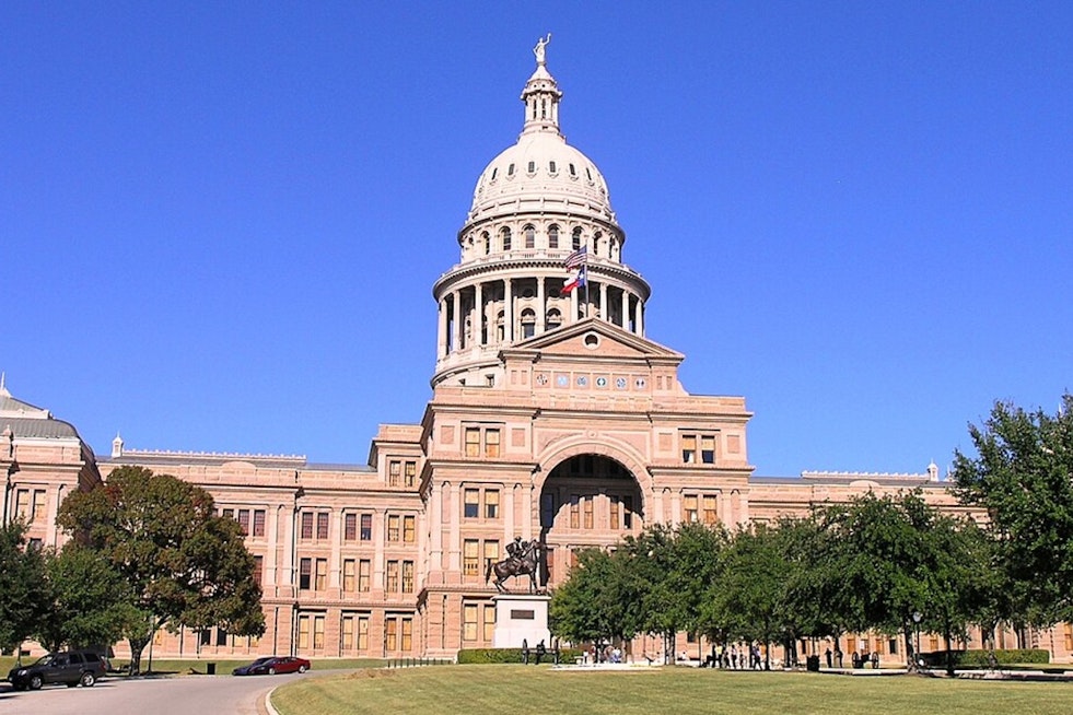 Texas Governor Abbott Vows to Persist with Special Sessions to Pass Agenda Amid Legislative Deadlock