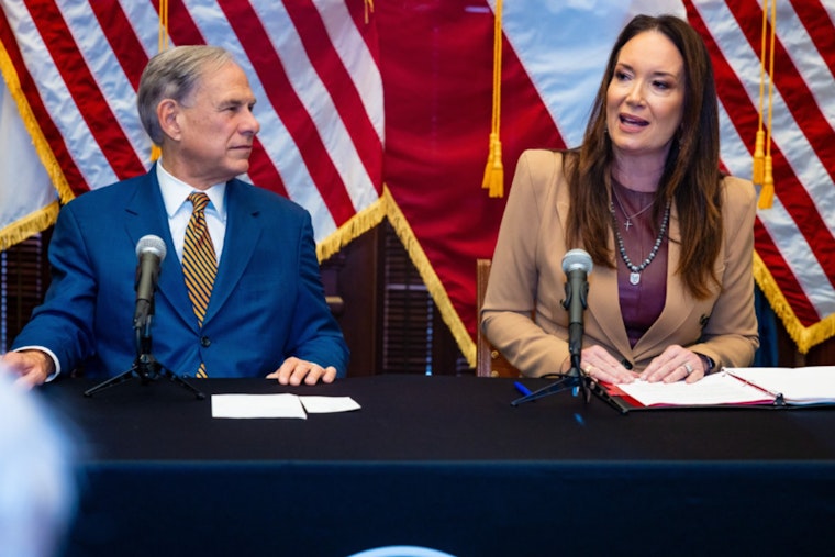 Texas Governor Invests $750M to Fight Screwworm, Edinburg to Host Sterile Fly Factory