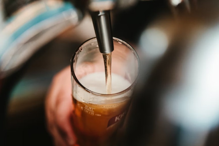 Three Peaks Brewing Returns to Waikiki After Regulatory Battle