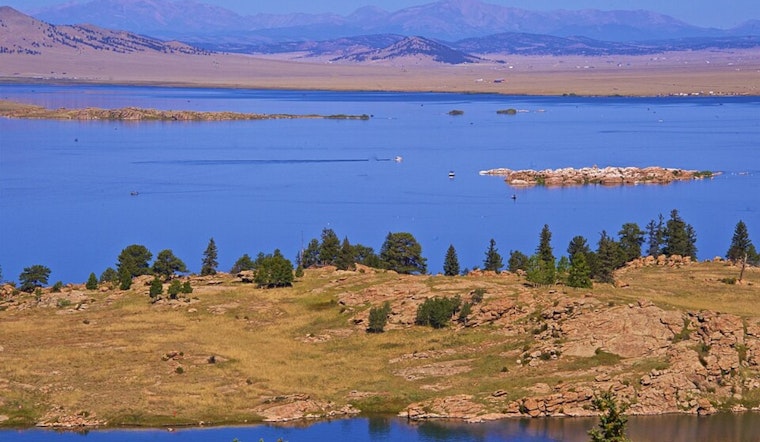 Tragic Loss at Eleven Mile State Park: One Paddleboarder Dead After Sudden Storm in Colorado