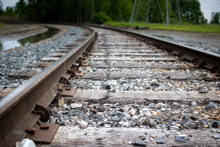 Train Derailment in North Plains Disrupts Elephant Garlic Festival, No Injuries Reported