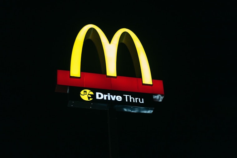 Tucker City Council Permanently Restricts New Drive-Thrus to Foster Walkability