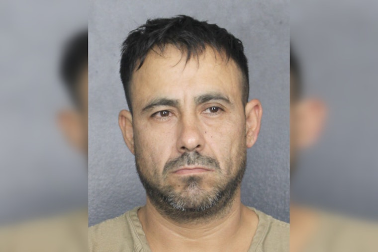 Undocumented Man Detained in Florida for Child Exploitation Charges, FDLE Reports