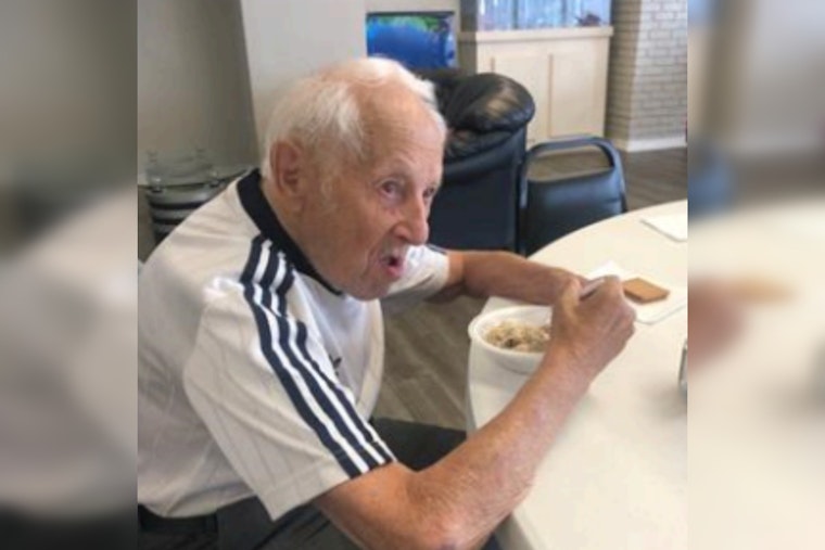 Urgent Search for Missing 94-Year-Old with Dementia in Chicago, Police Seek Public's Help