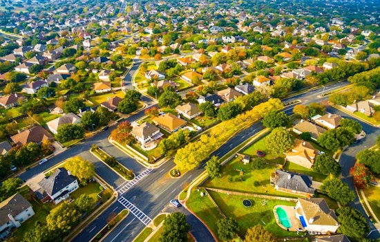 U.S. House Prices Show Modest Annual Rise Amid Signs of Market Cooling, Says FHFA Report
