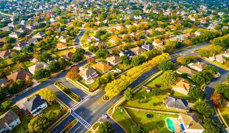 U.S. House Prices Show Modest Annual Rise Amid Signs of Market Cooling, Says FHFA Report