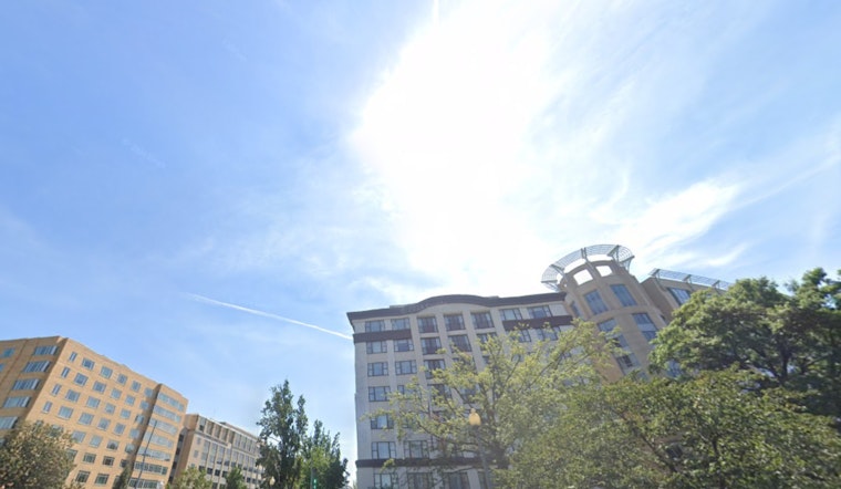 Washington D.C. Braces for Scattered Showers Before Weekend Sunshine, NWS Advises Keeping Umbrellas Handy