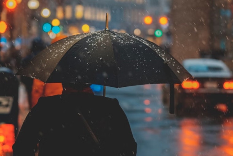 Washington D.C. Faces Week of Intermittent Showers and Thunderstorms Amidst Warm Temperatures