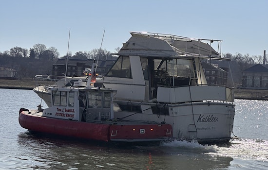 Washington D.C. Moves Forward in Anacostia River Clean-Up, Extracting Derelict Boats and Large Debris
