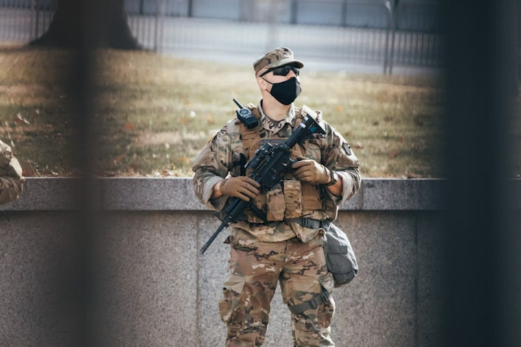 Washington D.C. National Guard Given Go-Ahead to Carry Weapons Amid Tensions