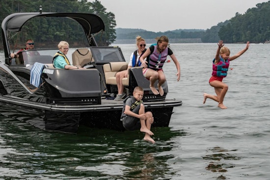Wisconsin DNR Urges Safety on Busy Waterways Ahead of Labor Day Weekend