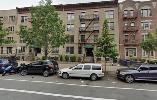 Woman Injured in Brooklyn Shooting, Suspect David Nurse Sought After Fleeing Scene