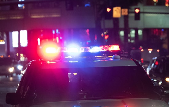 21-Year-Old Man Fatally Shot in Chicago's West Town, Perpetrators At Large