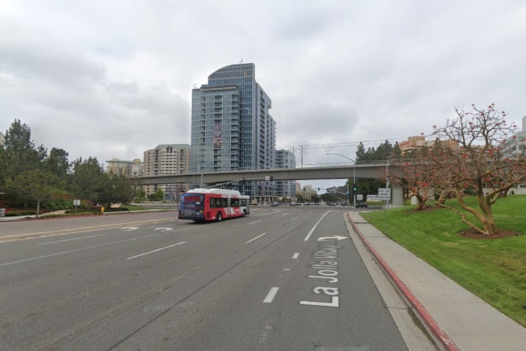 31-Year-Old Woman Fatally Struck by Vehicle in University City, San Diego Police Investigating