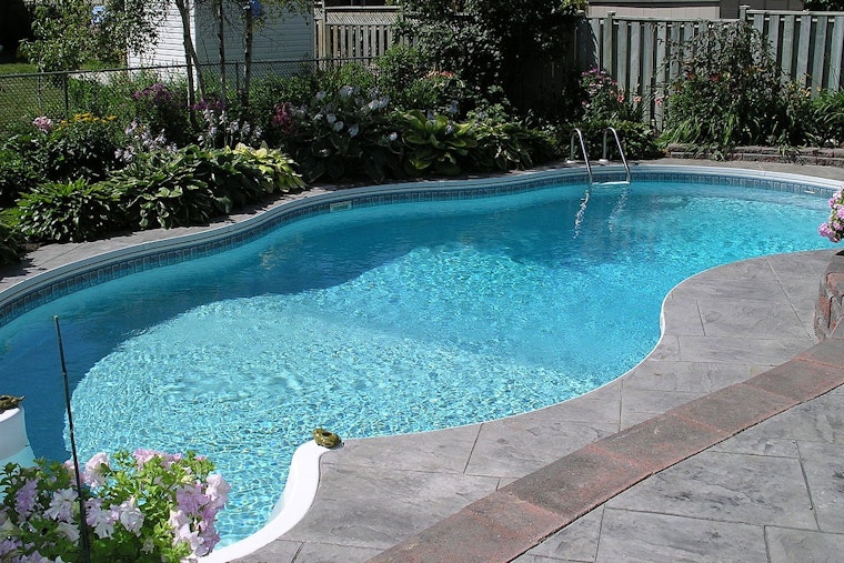 Apple Valley Issues Pool Winterization Guidelines to Local Residents