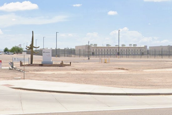Arizona Politicians Rally to Halt Deportation of Local Mother and Business Owner Kelly Yu