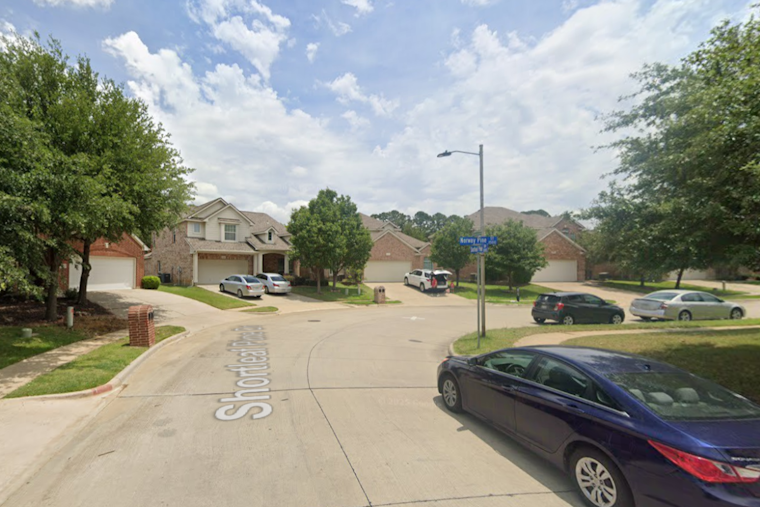 Arlington Police Seek Leads in Fatal Stabbing of Woman on Shortleaf Pine Drive