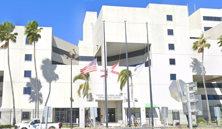 Armed Man Accused of Terrorizing Pedestrians in Downtown Miami Park, Police Quick to Arrest