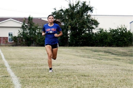 Bowie High's Keitlen Alvarez Honored as Arlington Student-Athlete of the Month for September 2025
