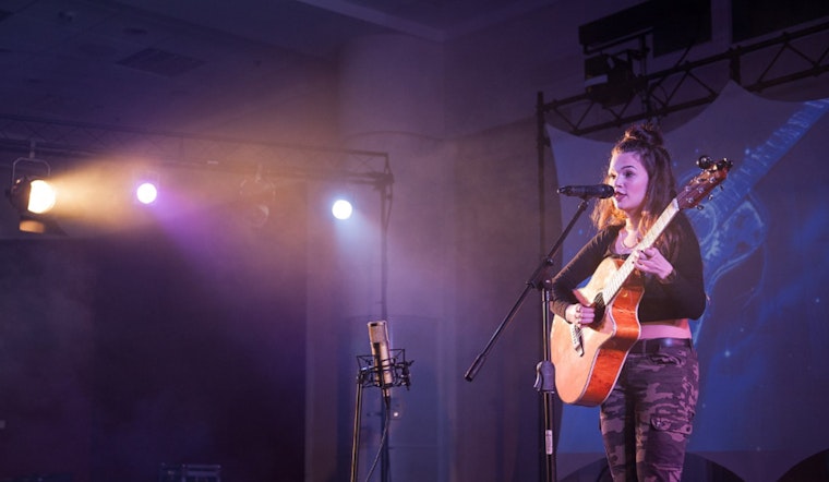 British Singer Lola Young Cancels Washington D.C. Show After Onstage Collapse in New York City
