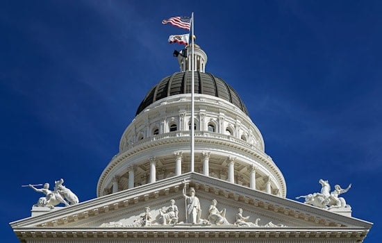California Surpasses Zero-Emission Vehicle Goals: 1 in 4 New Trucks, Buses, and Vans Go Green in 2024