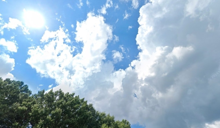 Charlotte Weather Update Shows NWS Predicts Gradual Clearing with Highs Near 87°F Today