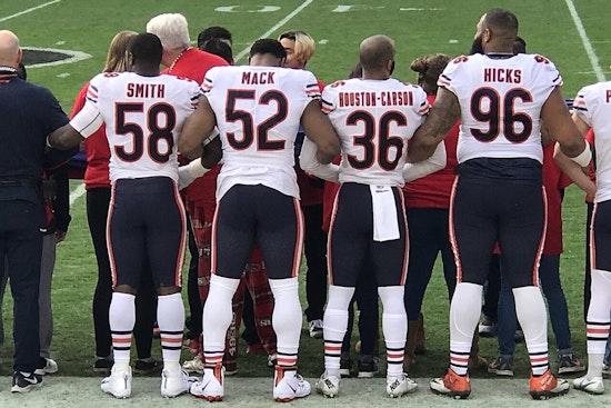 Chicago Bears Clash with Minnesota Vikings in Season Opener at Soldier Field, New Coach Ben Johnson Debuts