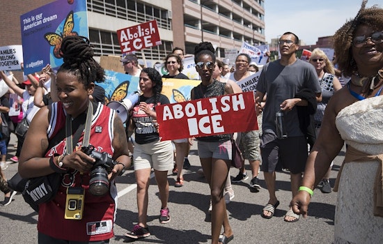 Chicago Braces for Trump-Ordered ICE Surge, Local Leaders and Activists Rally Against Immigration Crackdown