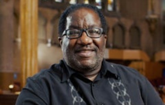 Chicago Churches Advocate 'Calm Resistance' Ahead of Federal Crackdown, Local Leaders Condemn Military-Style Intervention
