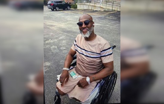 Chicago Police Seek Help to Find Missing Double Amputee Tony Sanders