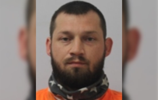 Cincinnati Police Issue Arrest Warrant for Suspect Michael Cundiff, Seek Public's Assistance in Felonious Assault Case