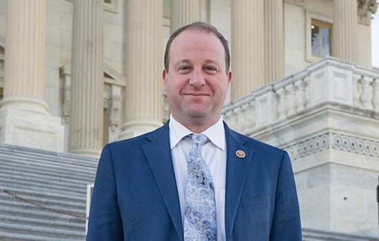 Colorado Governor Jared Polis Formalizes Disaster Declarations for Oak and Crosho Fires to Secure Aid and Resources