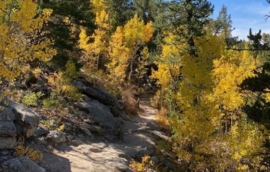 Colorado Parks and Wildlife Invites Visitors for 'Leaf-Peeping' Season Amid Crowding Concerns