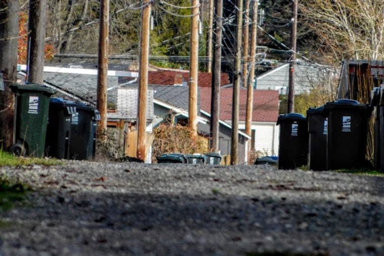 Columbus Overhauls Trash Collection Schedule for First Time in Decades, Confusion Ensues Among Residents