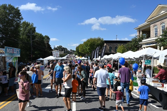 Crabapple Fest to Bring Art, Antiques, and Family Fun to Downtown Milton this October