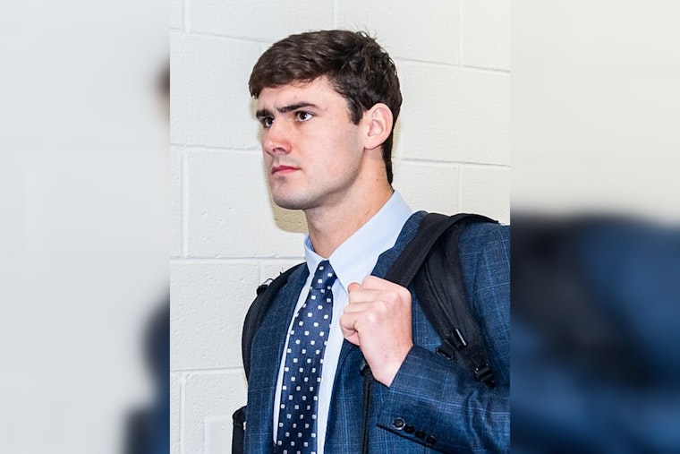 Daniel Jones Sparks Indianapolis Colts' Triumph Over Miami Dolphins, Snapping 11-Game Opening Day Drought