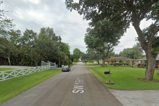Davie Police Investigate After Body Found in Southwest Ranches Pool in Possible Drowning Incident