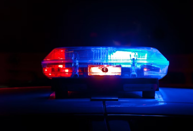 Daylight Armed Robbery Targets Car Washers in Woodland Hills Driveway
